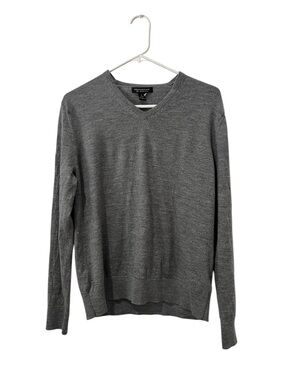 Banana Republic Men's L (Unisex) Light Gray soft 100% Merino Wool V-Neck Sweater